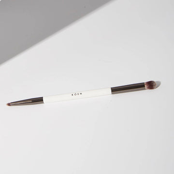 Everything Eye Brush